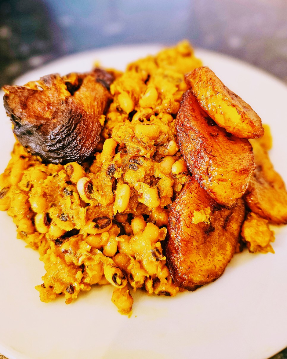 Extra fried plantain on the bean and plantain porridge