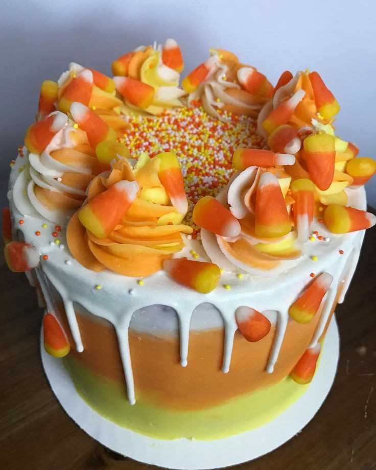 Candy-Corn-Cake-as-a-simple-Halloween-cakes-ideas-try