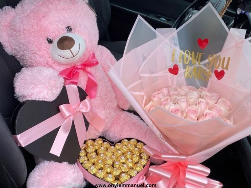 Valentine's -Day- Gifts- For- Her