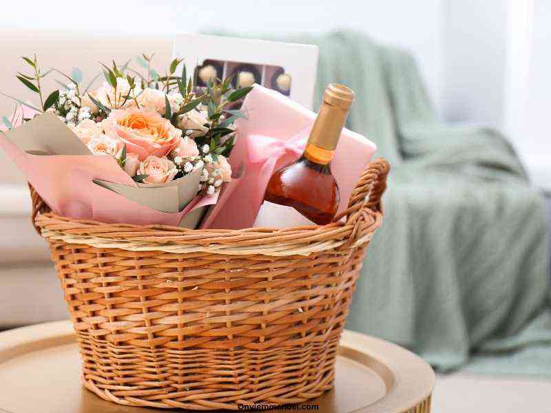 Valentines-Day-gift-basket-for-him